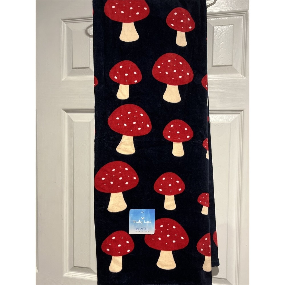 BRAND NEW! Mushroom Cottage Core 36x70 in. Beach Towel Navy Blue W/red Mushrooms